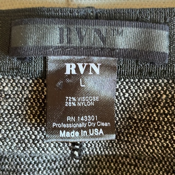 RVN Skirt Jacquard Knit Black White Stripe Women’s Sz: L - Picture 10 of 13